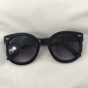 MAKE OFFERS💛 Urban Outfitters Large Round Glasses